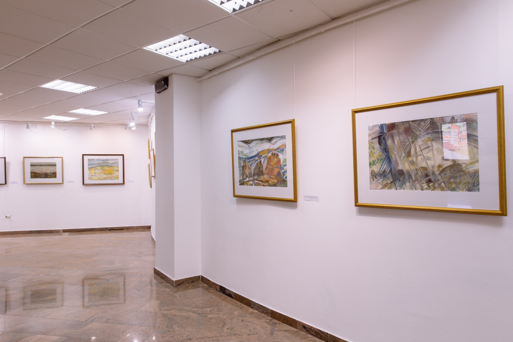 В Выставочном зале НХМ РС (Я) открылась выставка «Акварельные сны»  в формате open talk